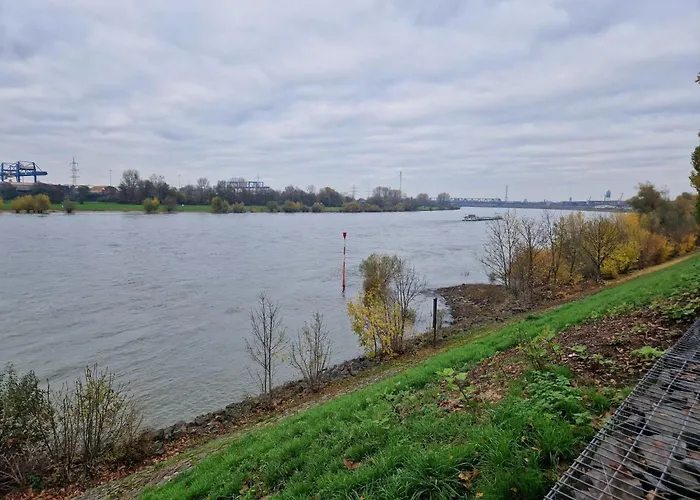Am Rhein By Interhome Duisburg